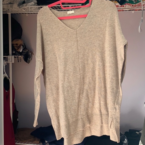 Sweater - Picture 1 of 1